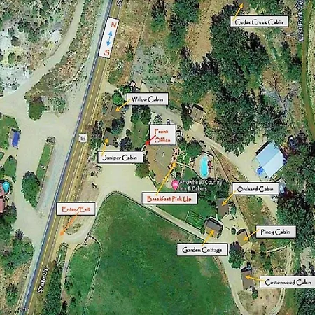 Arrowhead Country Cabins Mount Carmel Exterior photo