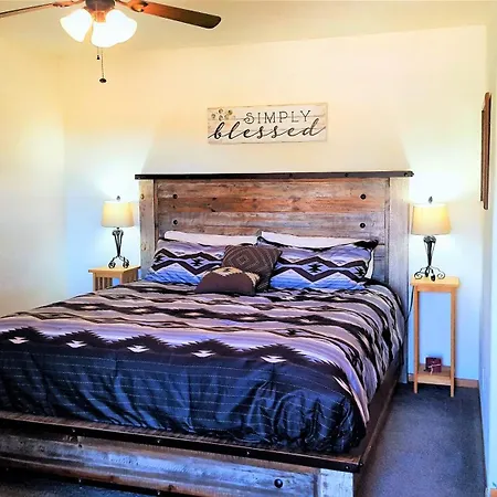 Arrowhead Country Cabins Mount Carmel Room photo