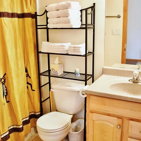 Arrowhead Country Cabins Mount Carmel Room photo