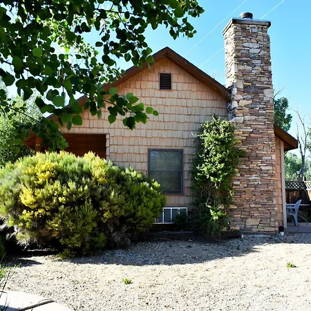 Arrowhead Country Cabins Mount Carmel Exterior photo