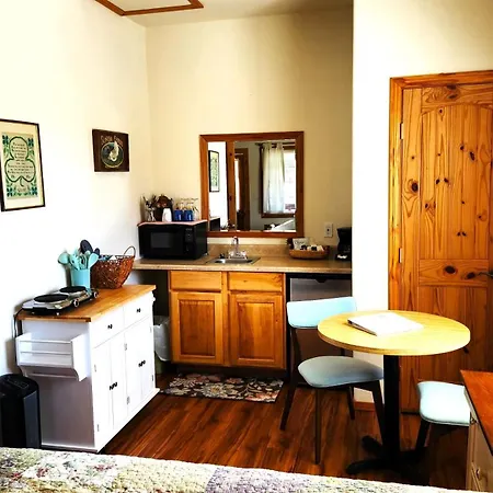 Arrowhead Country Cabins Mount Carmel Room photo