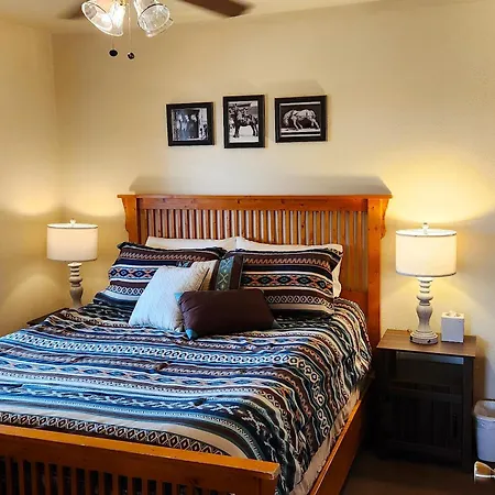 Arrowhead Country Cabins Mount Carmel Room photo